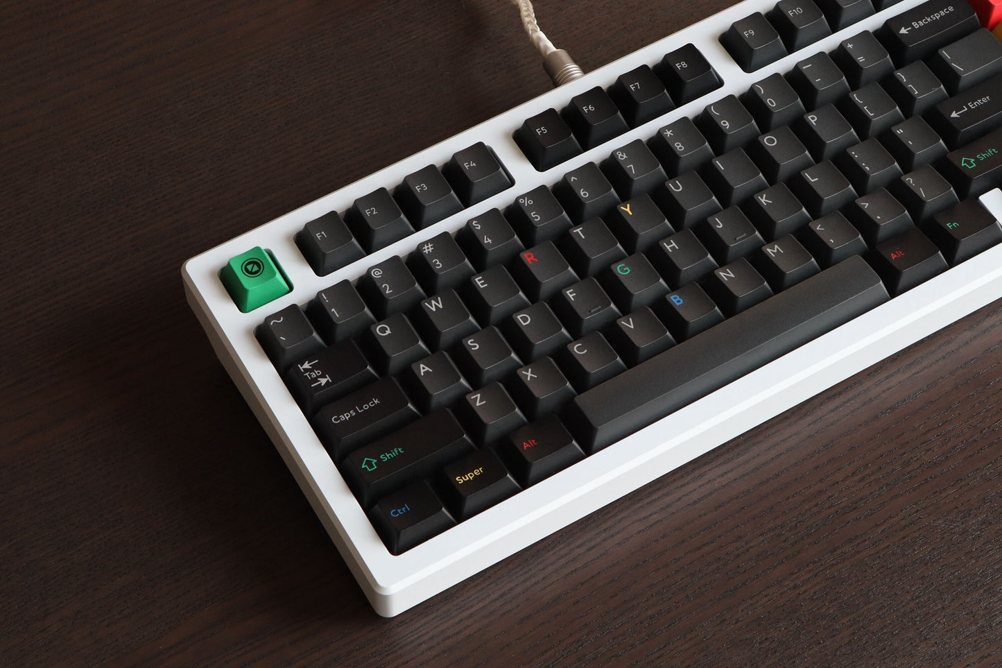 
                  
                    (Group Buy) Jris75 Keyboard Kit - E-White (Anodised)
                  
                
