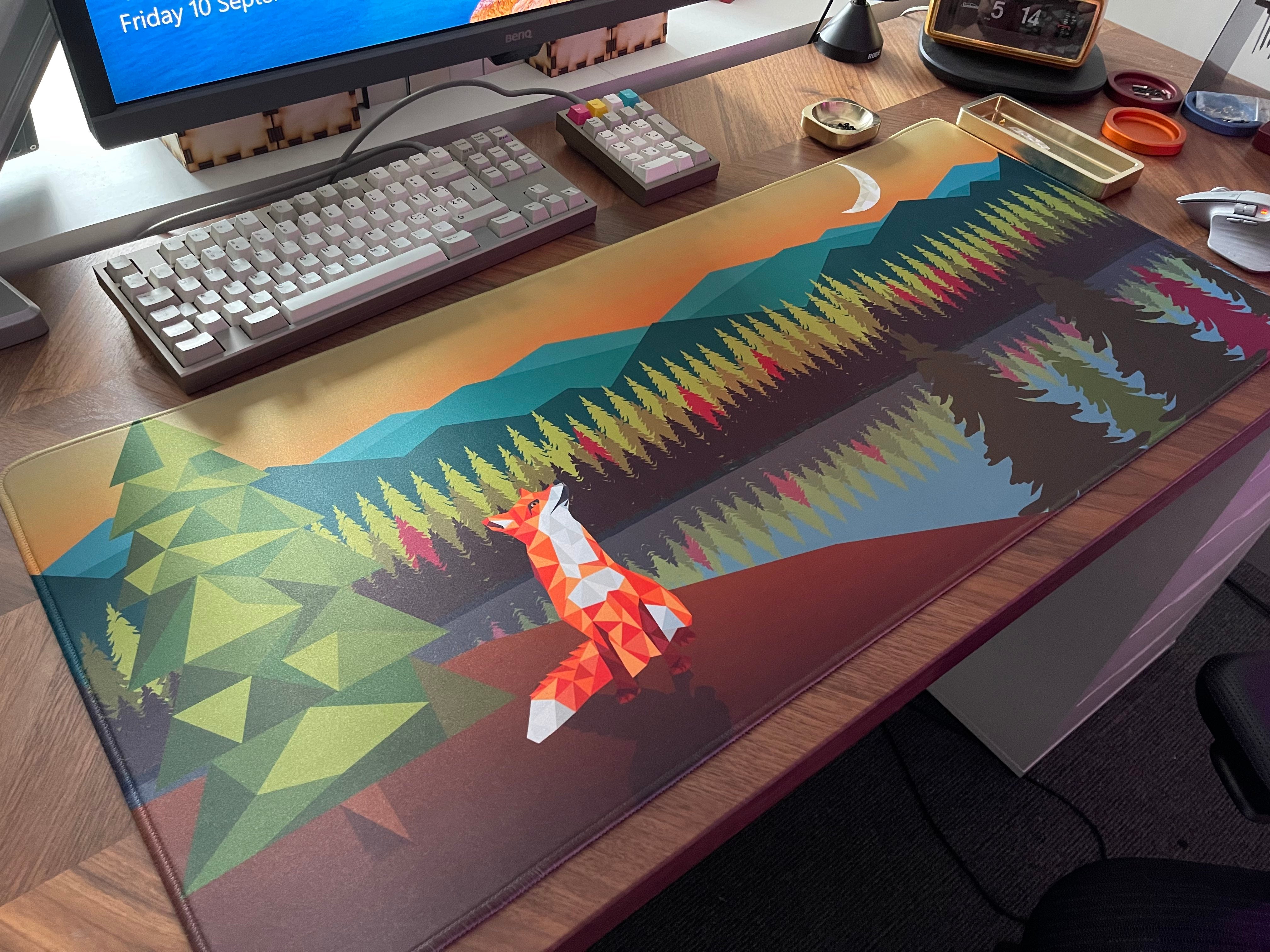 (In Stock) Fox & Moon Deskmat